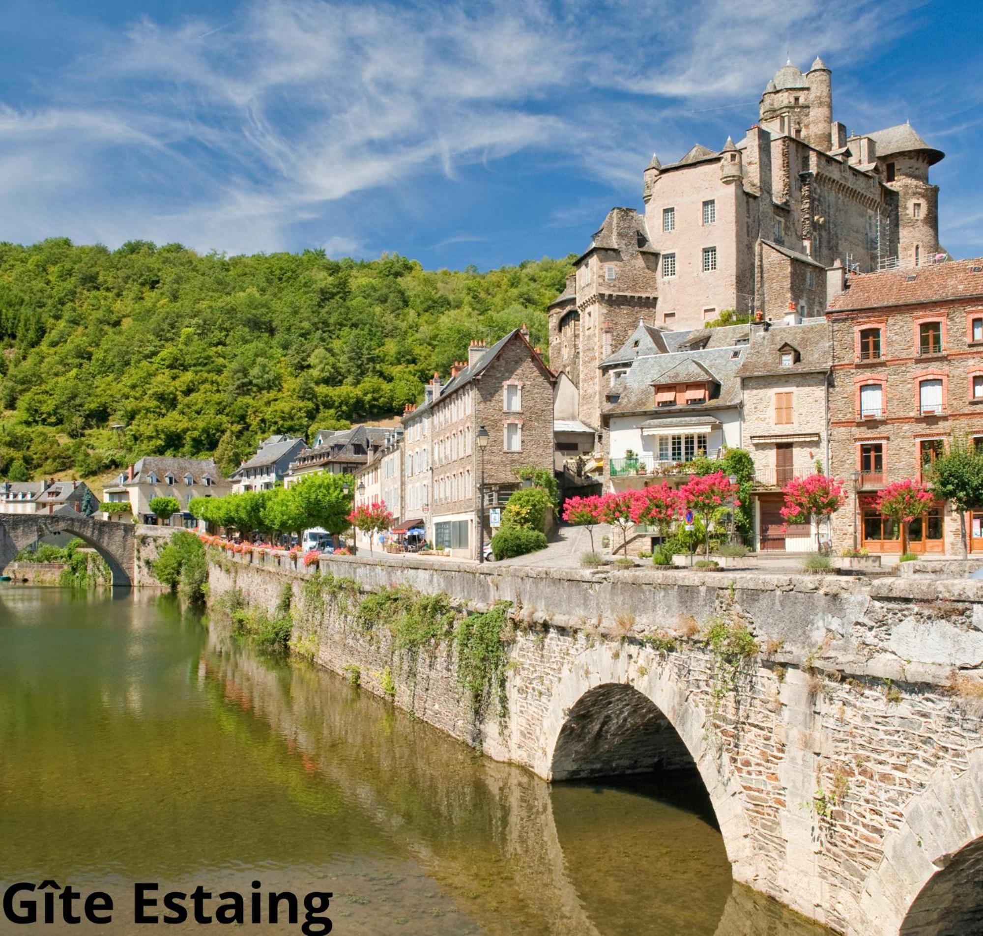 Chez Cornelia Bed and Breakfast Estaing  Eksteriør billede